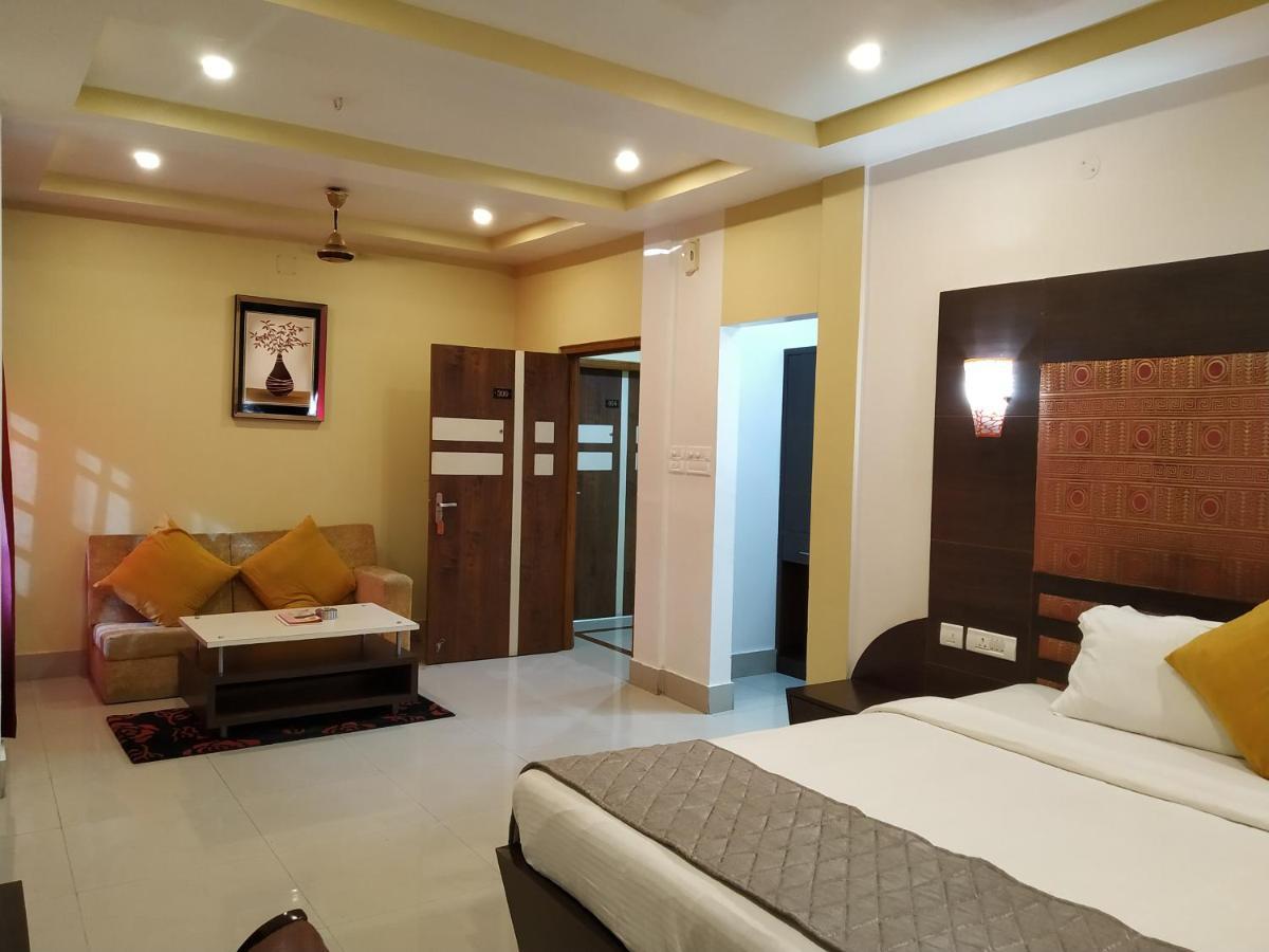 Hotel Sc Continental Itānagar Exterior foto